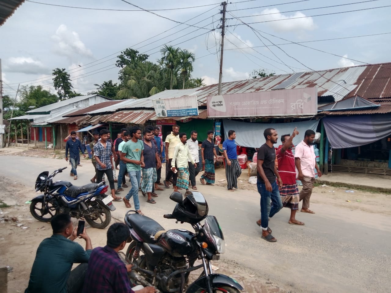সাজেকে অত্যাচারের প্রতিবাদে বিক্ষোভ মিছিল