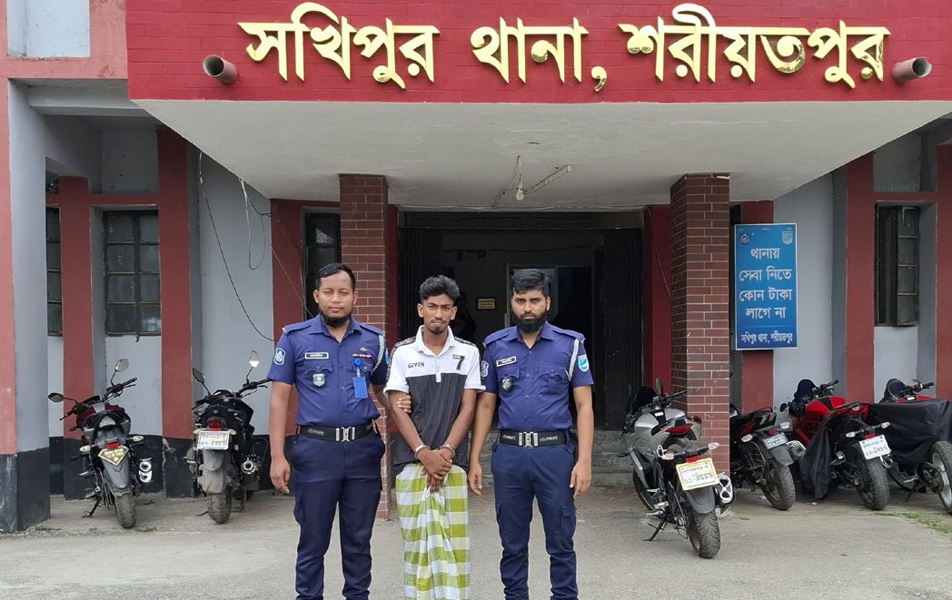 ৮ বছরের শিশুকে বলাৎকার, ছাত্রলীগ কর্মী গ্রেপ্তার