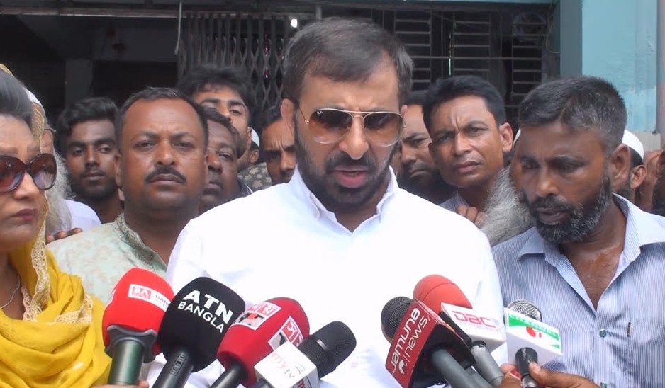 মেয়রের দায়িত্ব বুঝে পেতে বিএনপি নেতা চিশতী’র আল্টিমেটাম