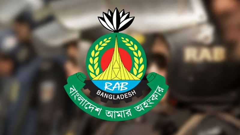 যাত্রাবাড়ি থানা থেকে লুট হওয়া বিপুল অস্ত্র উদ্ধার, গ্রেফতার ১