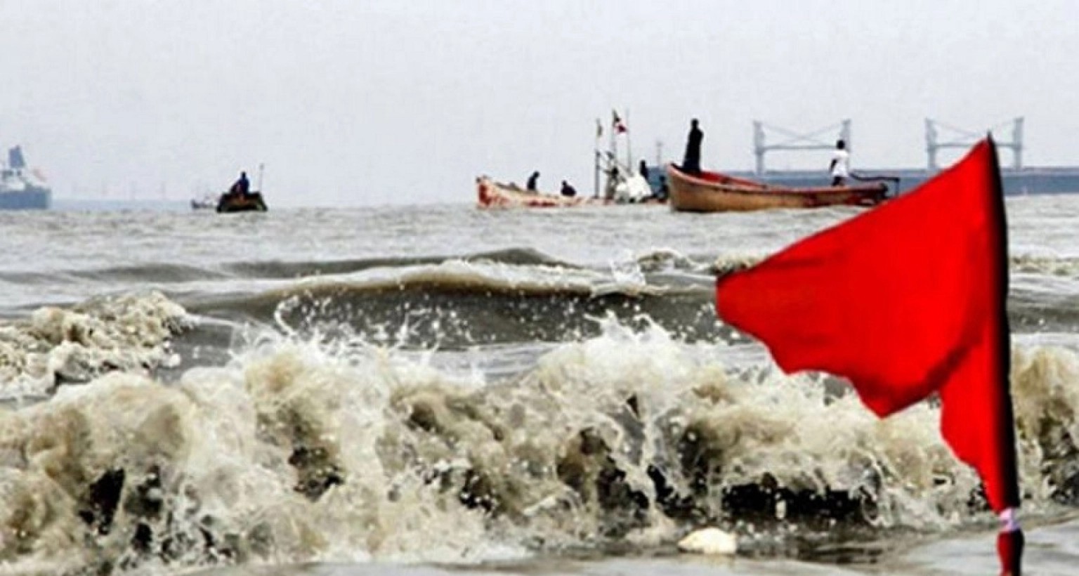 সাগরে লঘুচাপ,সমুদ্রবন্দরগুলোতে ৩ নম্বর সতর্কতা সংকেত